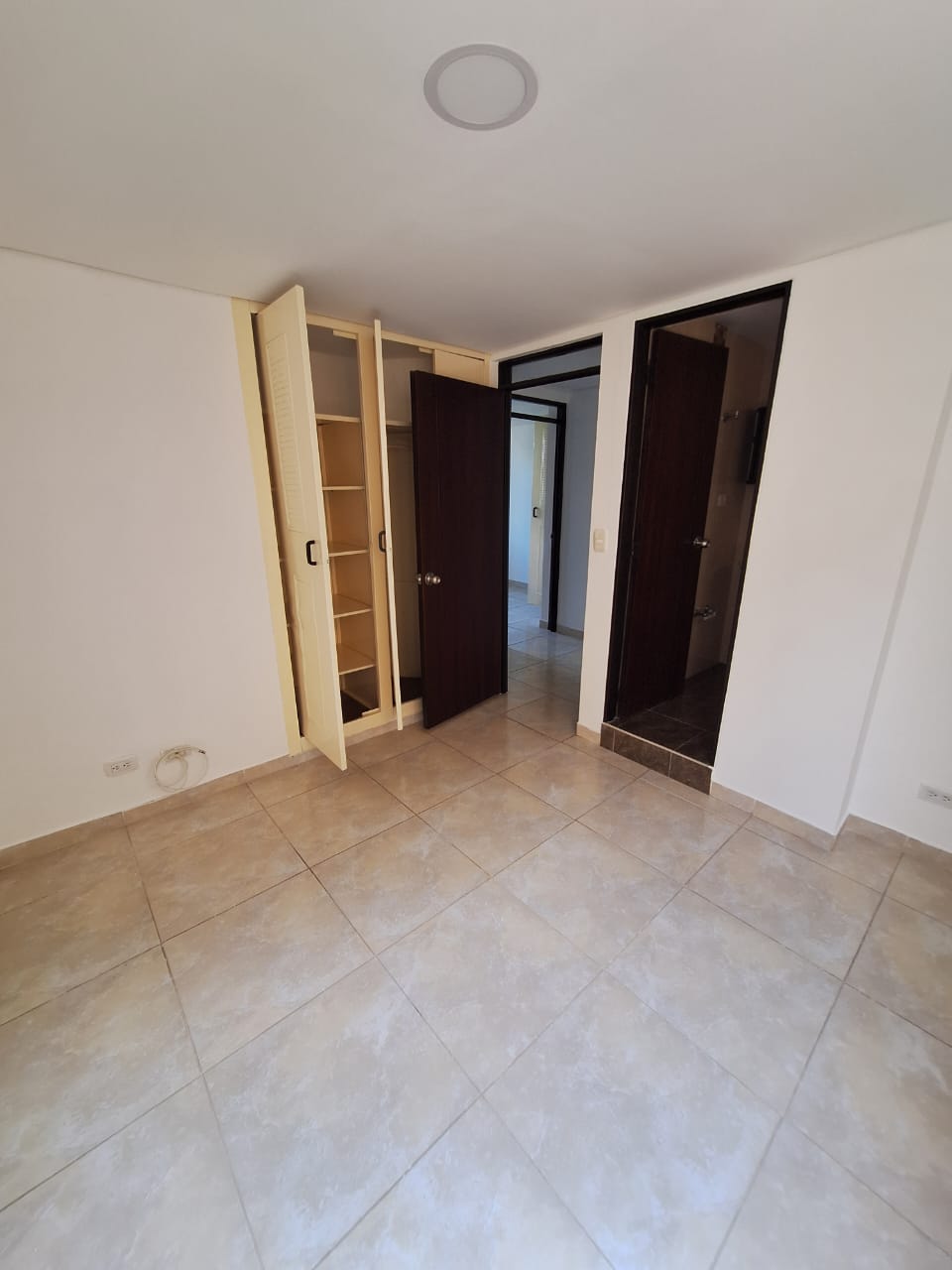 APARTAMENTO SECTOR MARIA CRISTINA